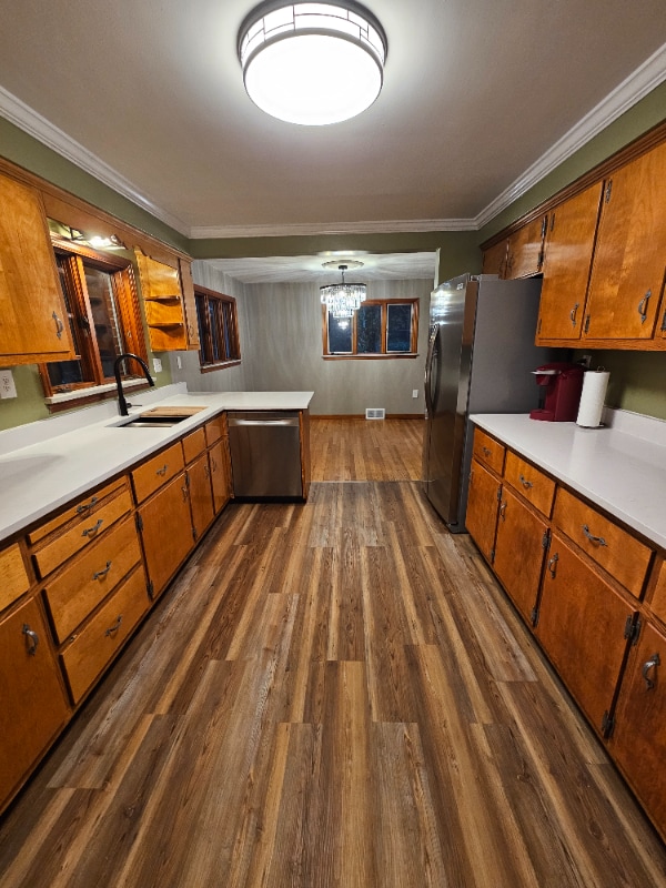 Photo - 1221 Methyl St