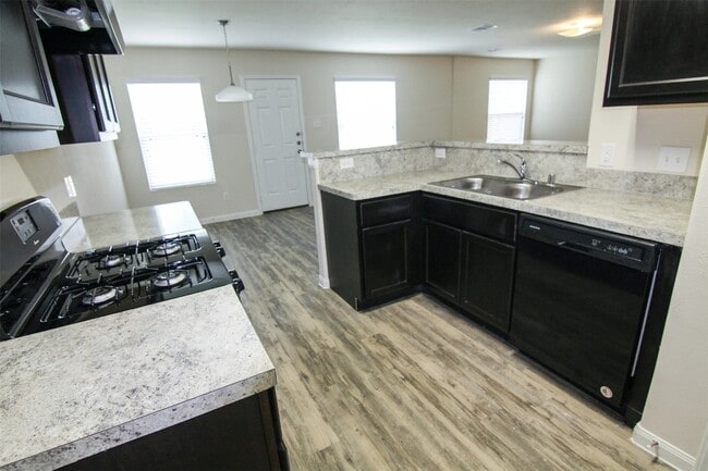 Photo - 6011 Peaceful Ridge Dr