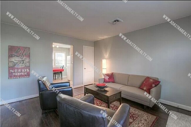 Photo - Beautiful Roeland Park Ranch-Available NOW!!