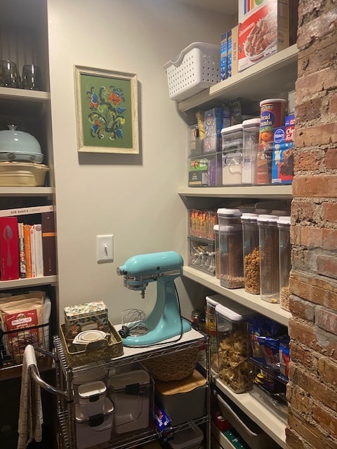 Photo - 100 W 10th St