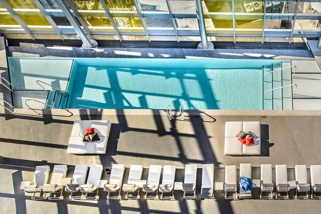 Building Photo - Furnished studio on the Las Vegas Strip Unit 2411 Rental