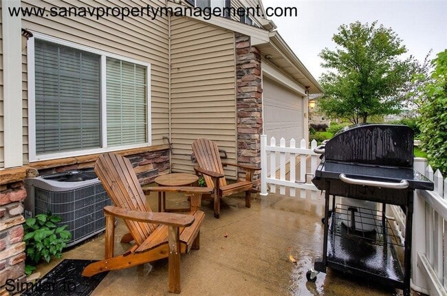 Photo - Spacious 2-Bedroom Townhome in Prime West Des Moines Location!