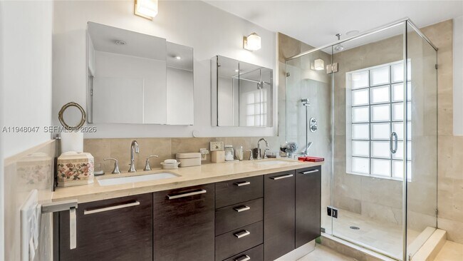10090 E Bay Harbor Dr