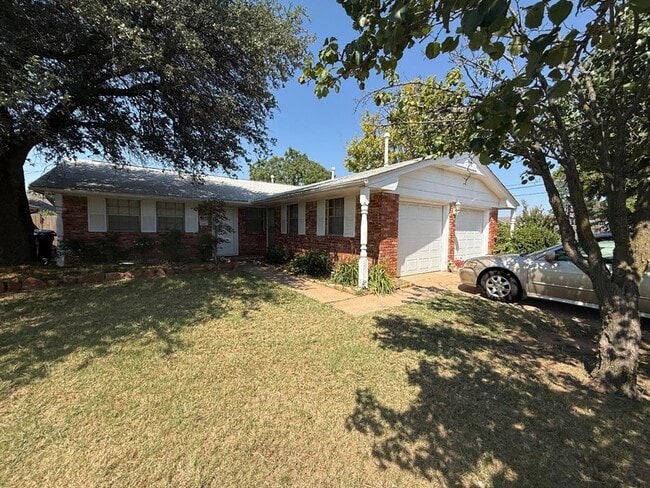 Photo - 1101 NW 103rd St