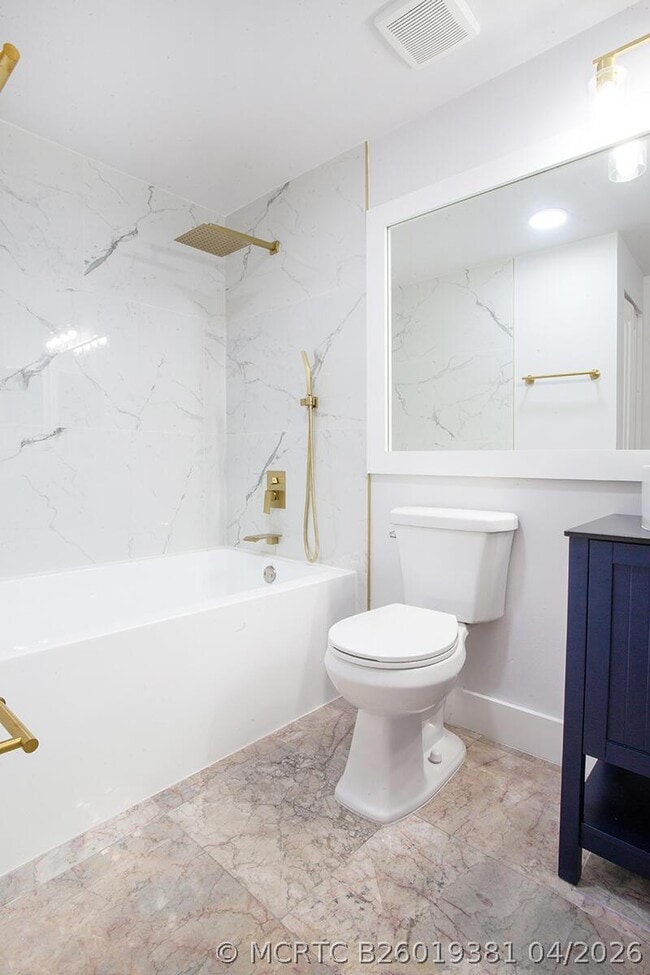 Photo - 5860 W Sample Rd Unit 204