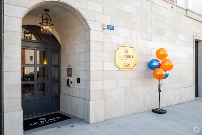 Entrance - Le Noble