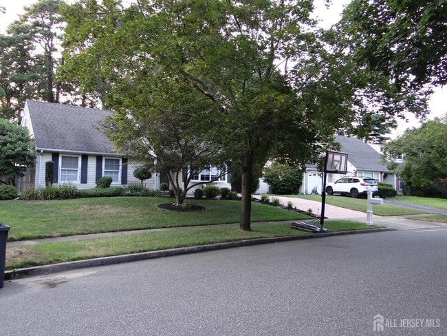Photo - 514 Leawood Ave