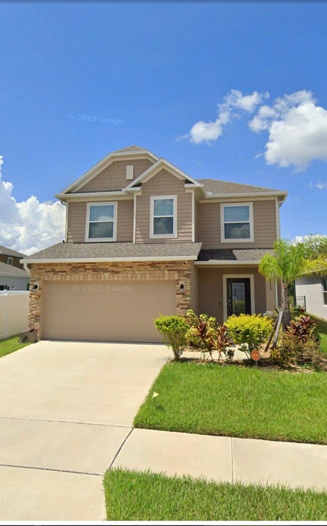 Building Photo - 2213 Canyon Breeze Ave