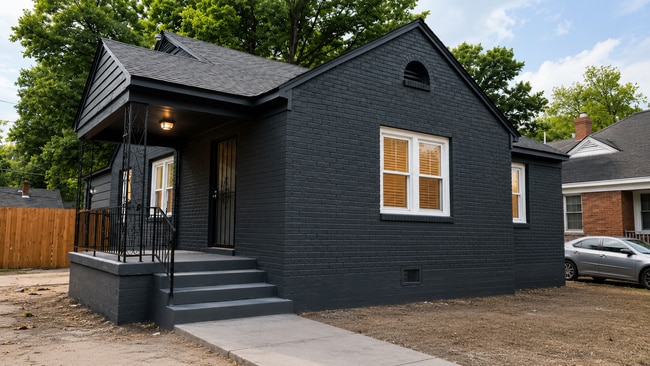 Building Photo - 1573 Marianna St