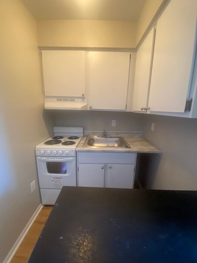 Photo - 286 N Bellefield Ave