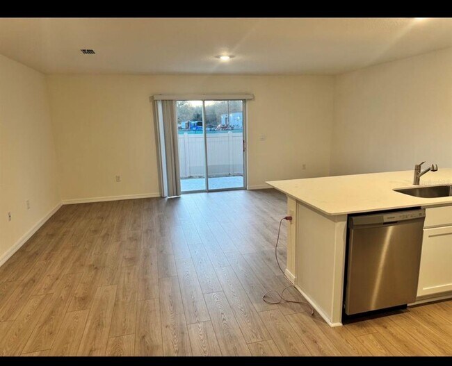 Photo - 1822 Lindens St