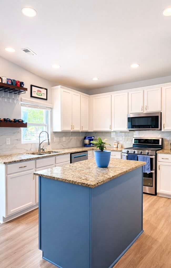Photo - 3606 Exbury Gardens Dr