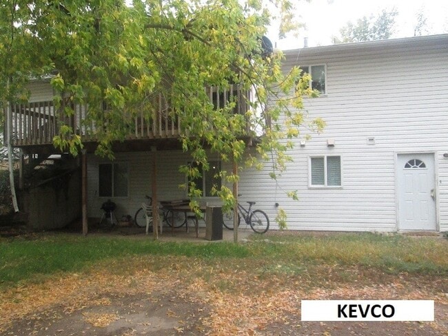 Photo - 1236 Maple St Unit 1236 Maple St  B