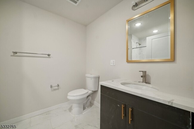 Photo - 227 N Walnut St Unit 415