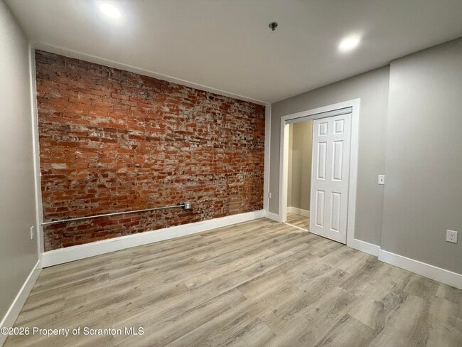 Photo - 205 N Washington Ave