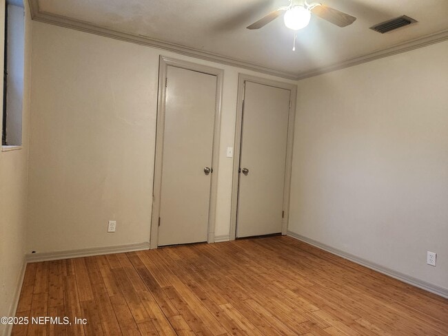 Photo - 6930 Hafford Ln