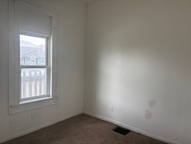 Photo - 1800 N 6th Ave Unit A