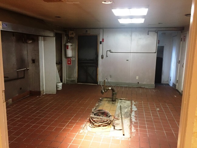 Photo - 104 E 30th St