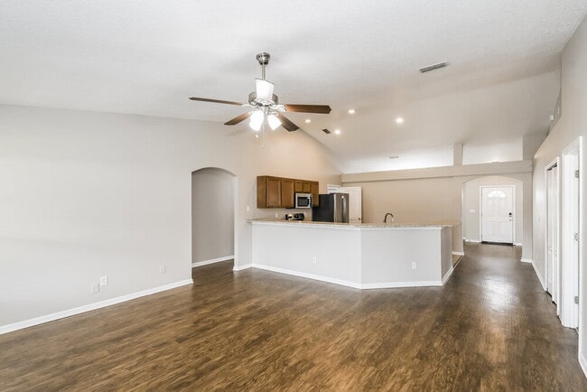 Photo - 1760 Glen Laurel Dr