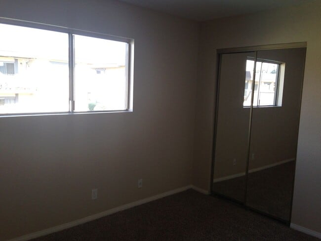 Building Photo - 12835 10th St Unit 64