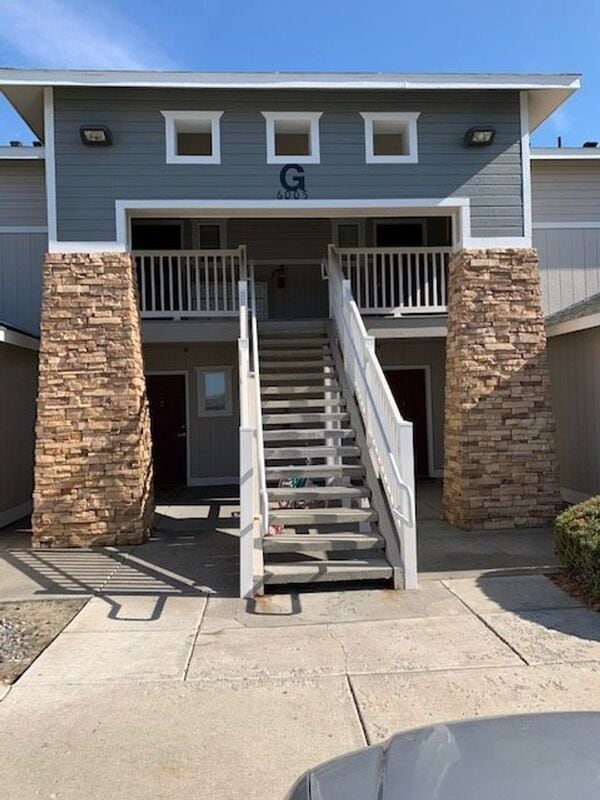 Building Photo - 6005 Chapel Hill Blvd Unit #G202