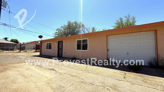 Building Photo - 16397 Spruce St Unit B Rental