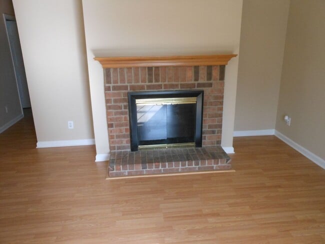 Photo - 471 Cedar Park Cir