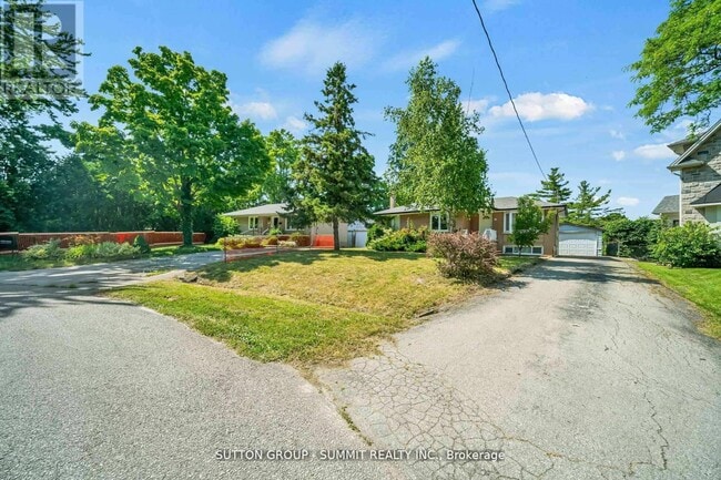 Photo - 465 Seaton Dr