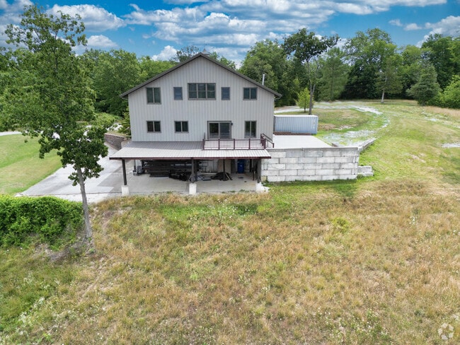 Building Photo - 3521 N Stadium Blvd Rental
