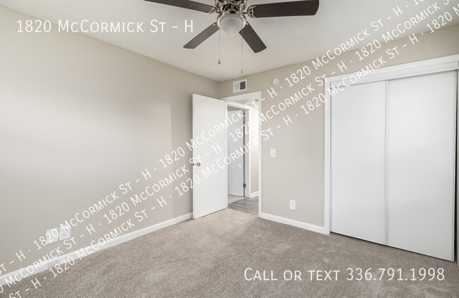Building Photo - 1820 McCormick St Unit H