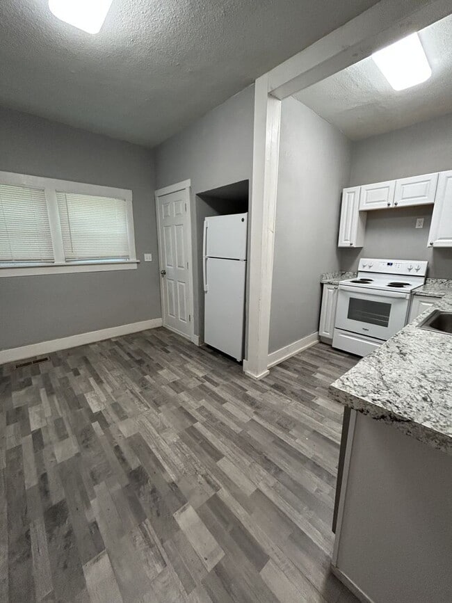 Photo - Gorgeous! Newly Remodeled 3 Bedroom 2 Bathroom Home!