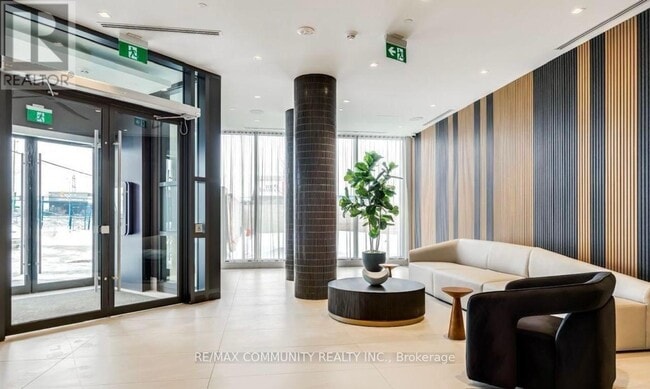Photo - 2545 Simcoe St N Unit 222