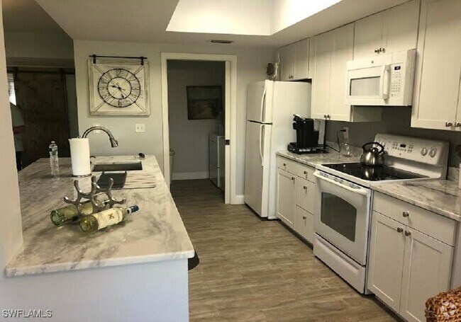 Building Photo - 64 4th St Unit A201 Rental