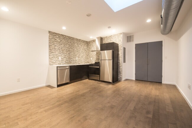 Photo - 1211 N 5th St