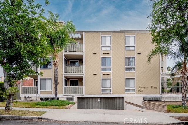 Building Photo - 1166 Rosedale Ave Unit 102 Rental
