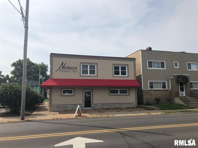 Building Photo - 2512 18th Ave Unit 1/2 Rental
