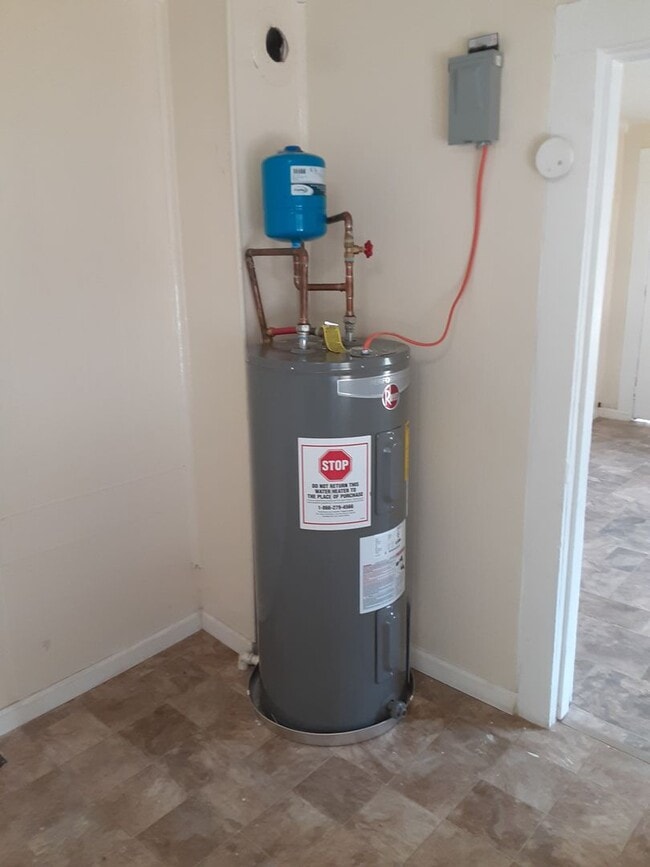 Photo - 2004 Franklin St Unidad A