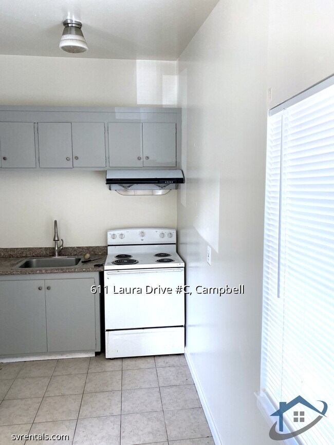 Photo - 611 Laura Dr Unit C