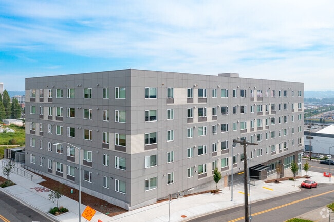 Photo - Jefferson Yards Apartments