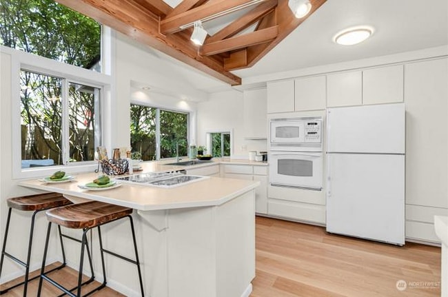 Photo - 8115 NE 126th Pl