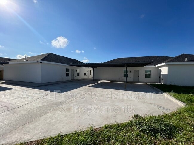 Building Photo - 5909 Puffin Ave Unit #3