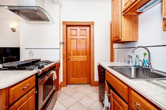 Photo - 102 Myrtle St