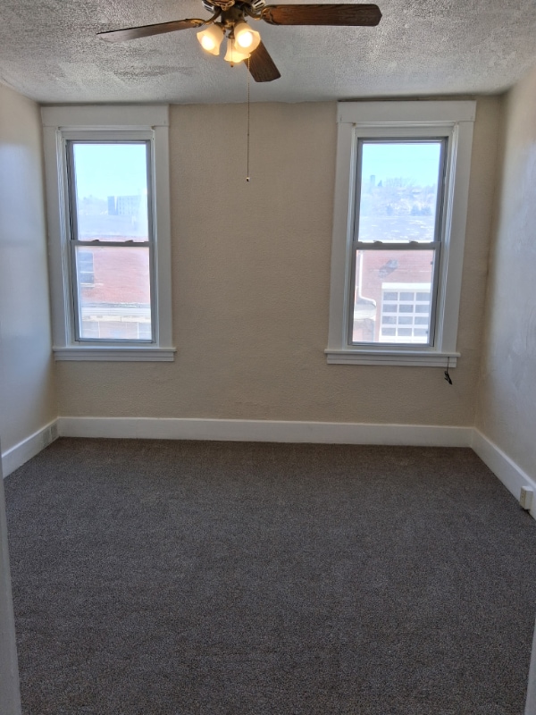 Photo - 433 Maplewood Ave Unit 2