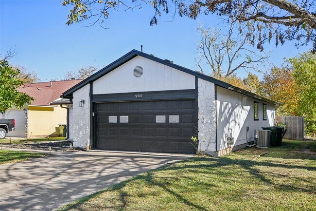 Photo - 12907 Water Mill Cove