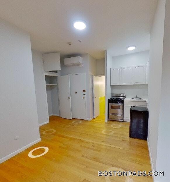 Photo - 179 St Botolph St Unit 7