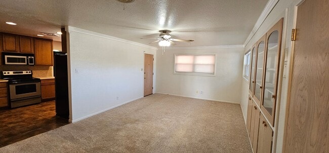 Photo - Gorgeous 3 bedroom, 2 bath home Available 4/17