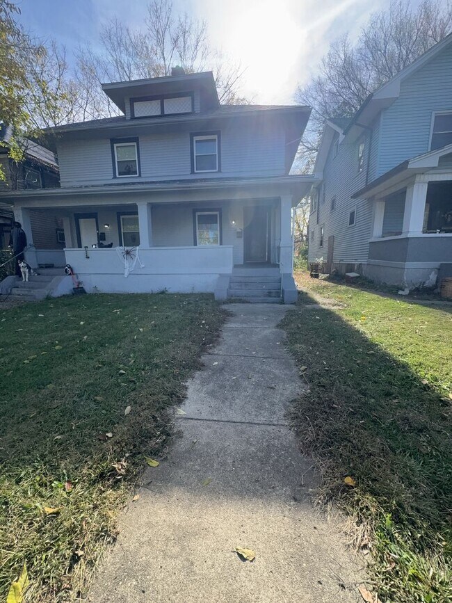 Building Photo - 424-426 Lexington Ave Unit 426 Lexington Ave.