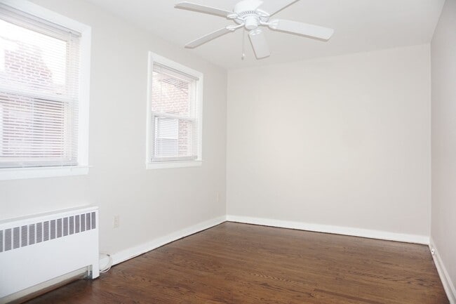 Photo - The Darby Apartments