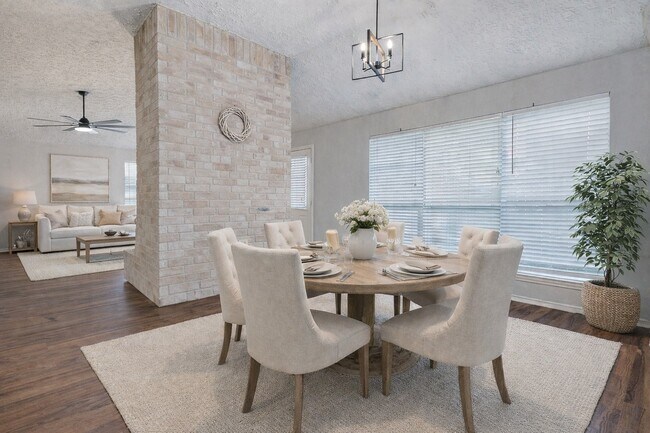 Photo - 3518 Pecan Point Dr