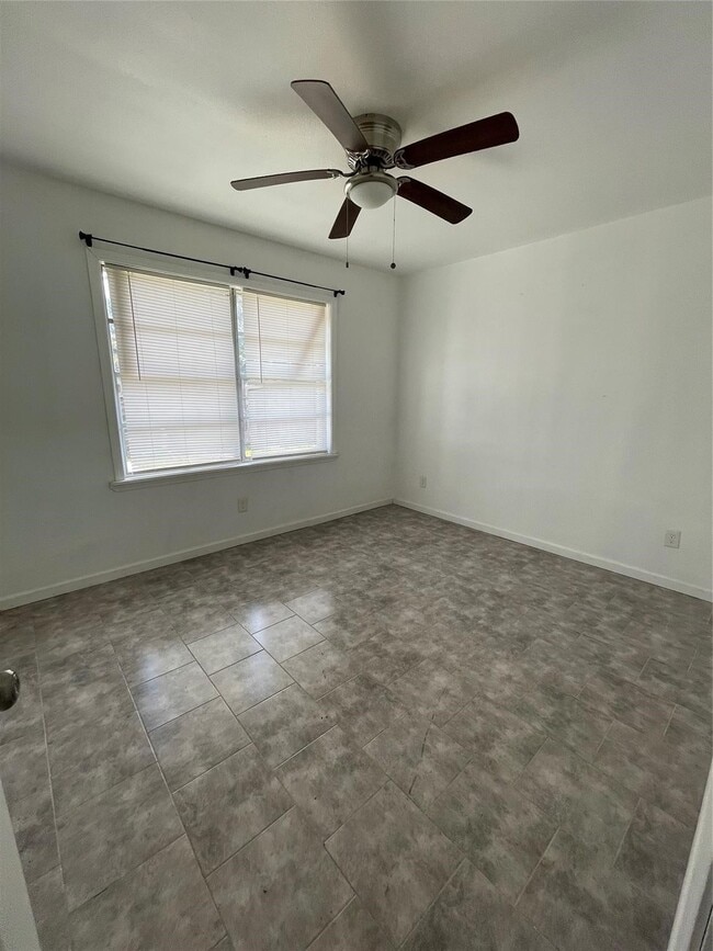 Photo - 8321 Homewood Ln